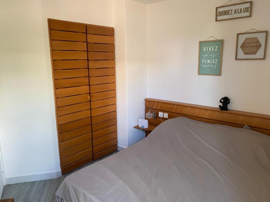Le Loft Manganao Lägenhet Saint-Francois  Exteriör bild